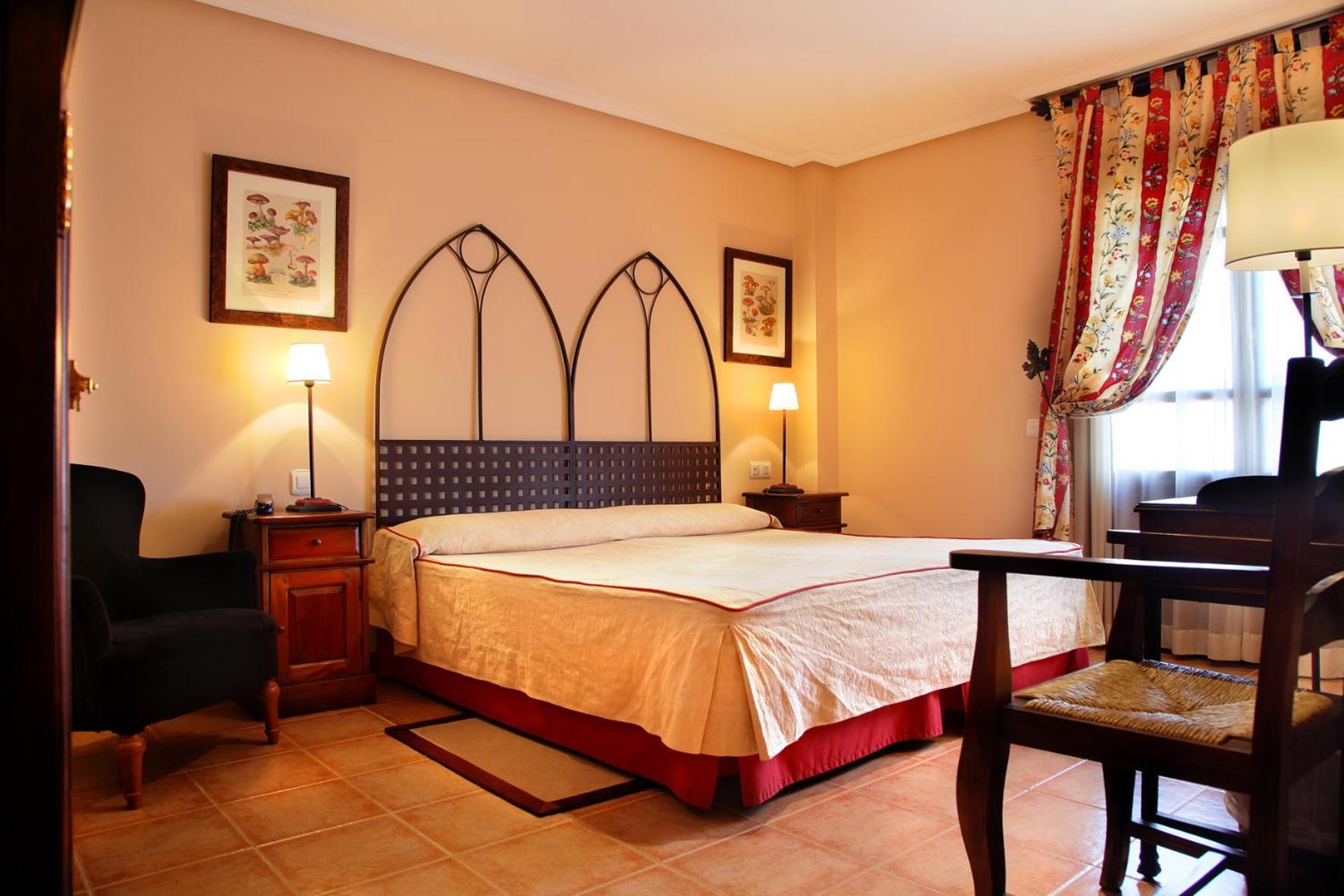 Hosteria De Guara Биерхе Стая снимка