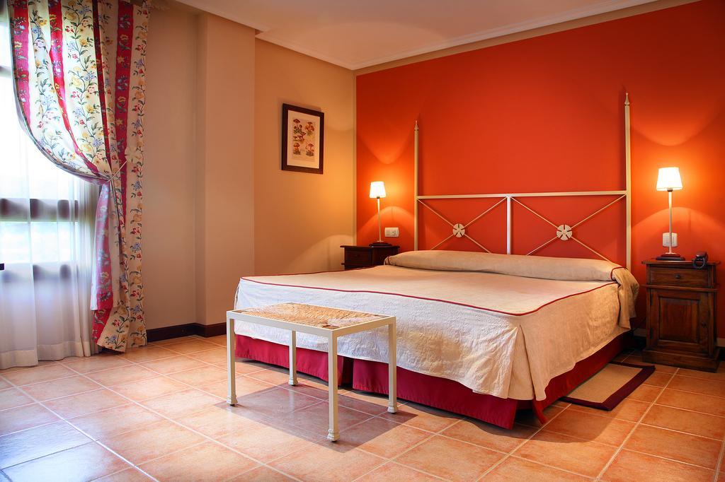Hosteria De Guara Биерхе Екстериор снимка